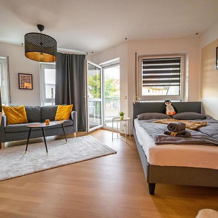 Full House Studios - Kornhauspremium Apartment - Balkon, Wifi Dessau-Rosslau Exterior photo