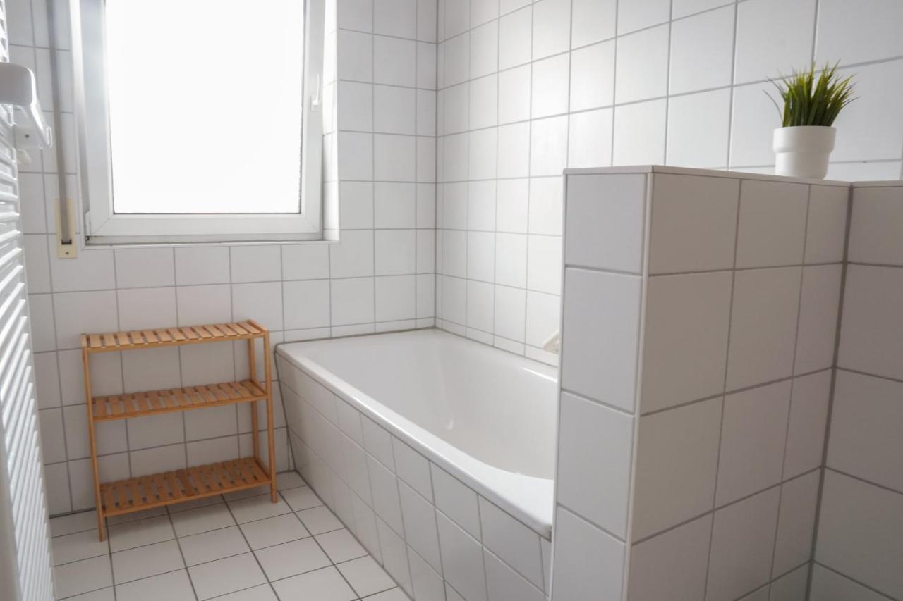 Full House Studios - Kornhauspremium Apartment - Balkon, Wifi Dessau-Rosslau Exterior photo