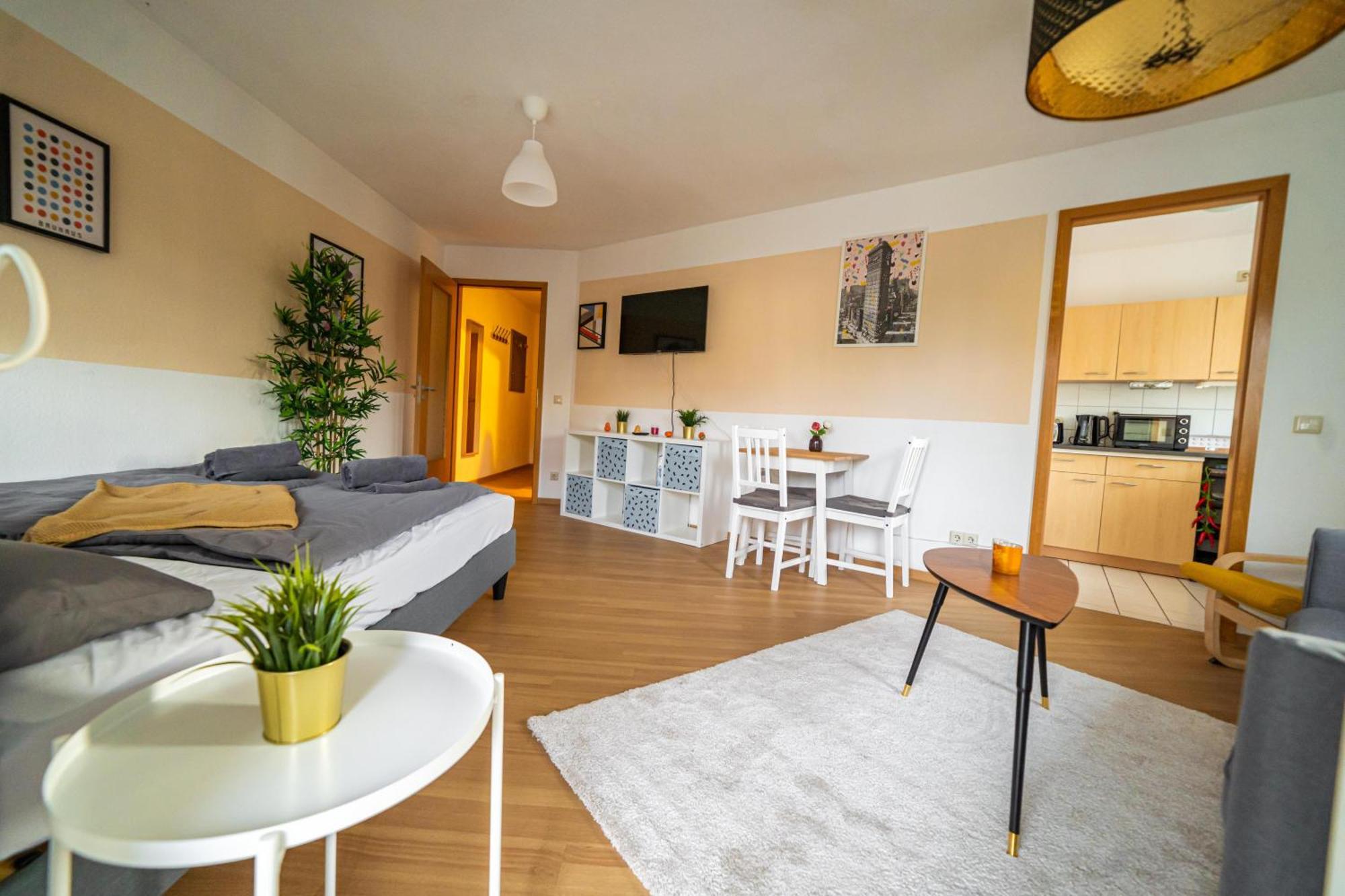 Full House Studios - Kornhauspremium Apartment - Balkon, Wifi Dessau-Rosslau Room photo